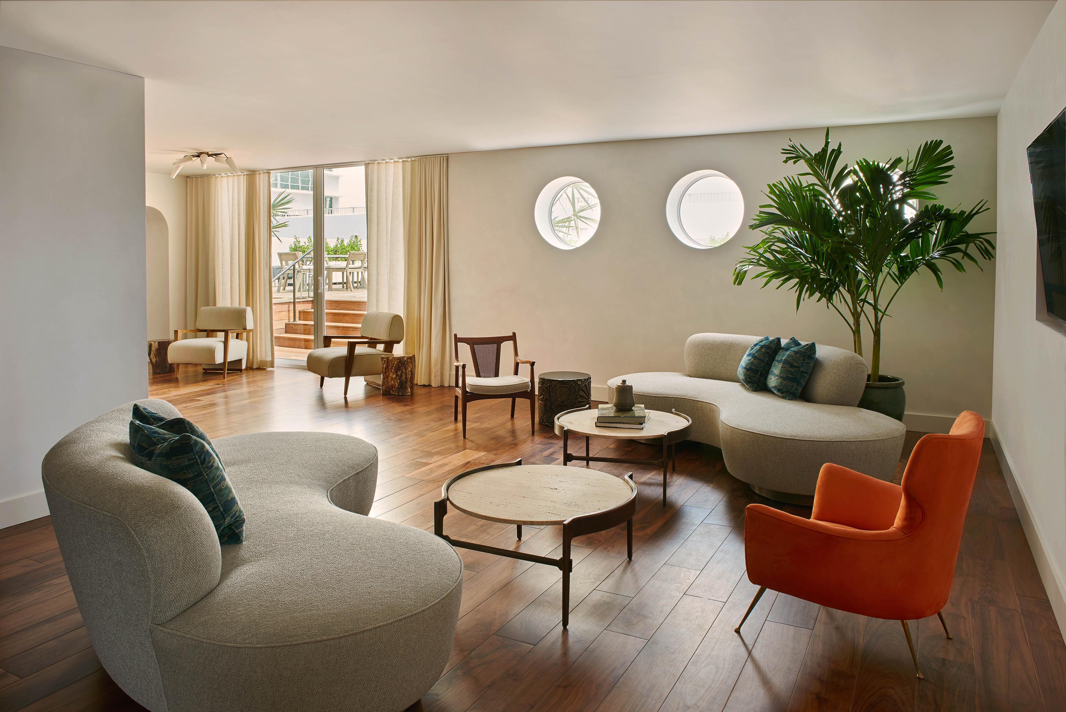 Nautilus Sonesta Маямі-Біч Екстер'єр фото The Living Room at The Standard East Village