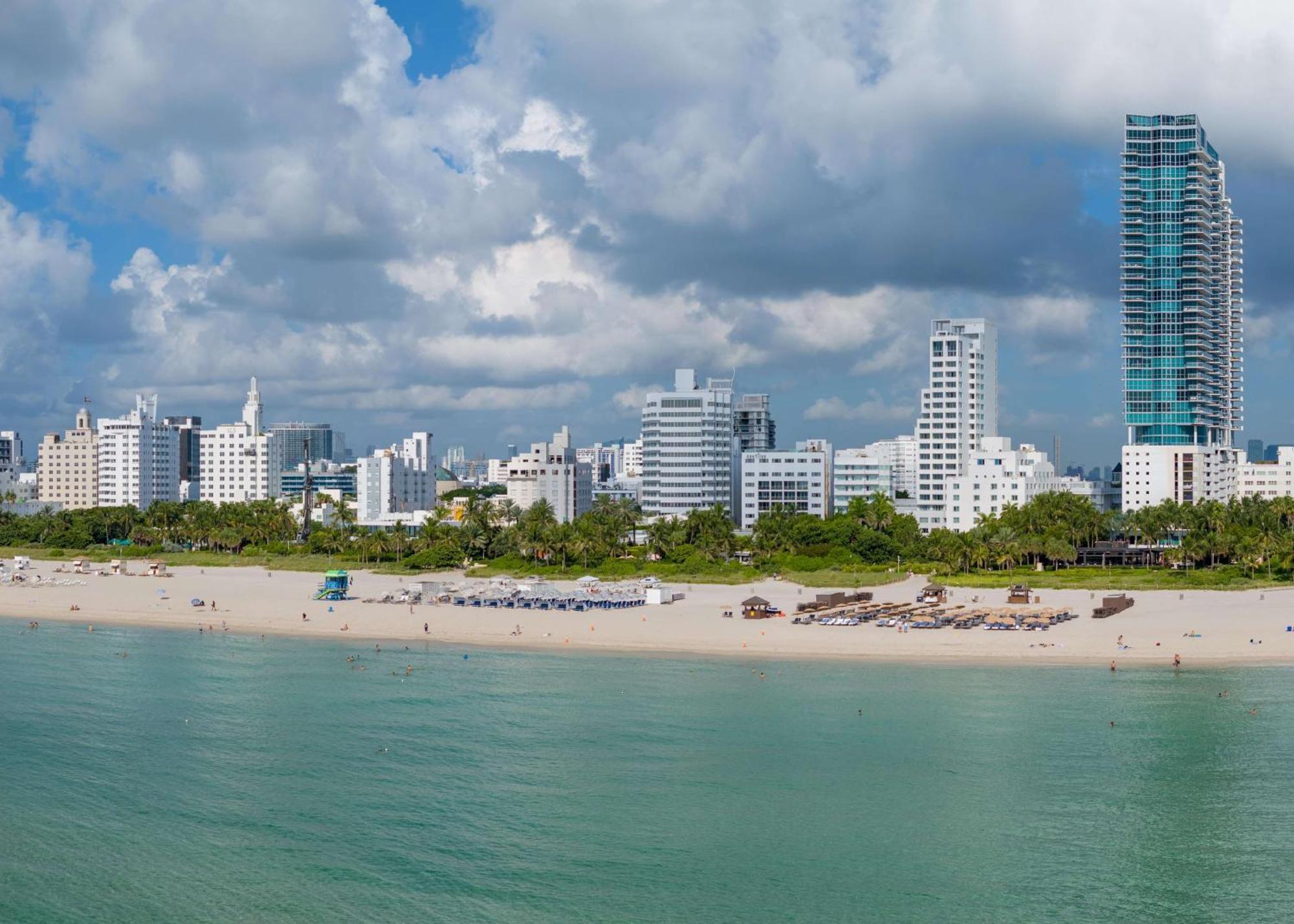 Nautilus Sonesta Маямі-Біч Екстер'єр фото South Beach skyline