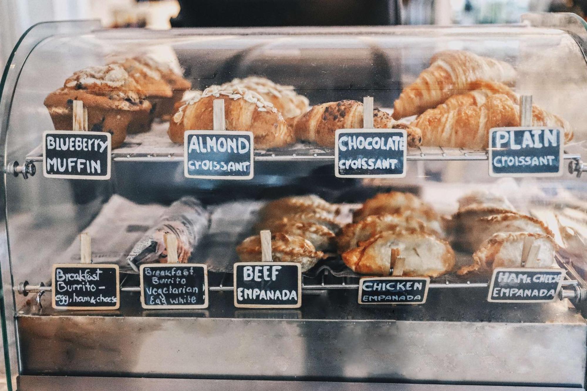 Nautilus Sonesta Маямі-Біч Екстер'єр фото Bakery items